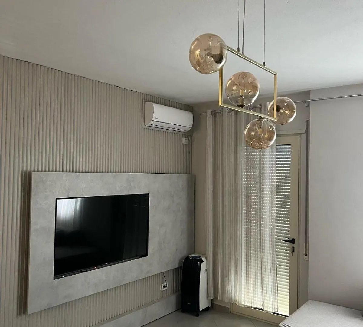 Apartamenti Zoar Durres